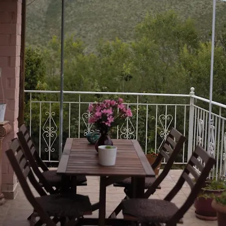 Countryside With Garden & View * Peraia (Pella)